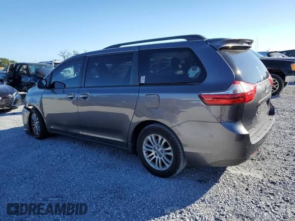2015 Toyota Sienna XLE with VIN 5TDYK3DC2FS618302, listed as a Copart auction lot 86536625 with 80,165 mi miles and Non repairable. Bid and sale history available at DreamBid. Image 2.