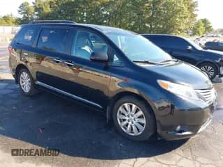 2017 Toyota Sienna XLE with VIN 5TDDZ3DC8HS169740, listed as a IAAI auction lot 43305679 with 172,500 mi miles and . Bid and sale history available at DreamBid. Image 1.