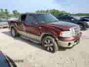 2007 Ford F-150 XLT с VIN 1FTPW12V77KC60163, выставлен на аукционе Copart как лот 66952165 с пробегом 82 281 миль миль и Списание • Salvage title. История ставок и продаж доступна на DreamBid. Изображение 4.