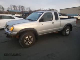 2000 Nissan Frontier XE с VIN 1N6ED26T8YC349616, выставлен на аукционе Copart как лот 85468524 с пробегом 207 578 миль миль и Списание • Salvage title. История ставок и продаж доступна на DreamBid. Изображение 1.