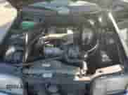 1990 Mercedes-Benz 300 z VIN WDBEB28D9LB211854, wystawiony jako Copart lot #49795515 z przebiegiem 241 074 mil mil oraz Szkoda całkowita • Salvage title. Historia ofert i sprzedaży dostępna na DreamBid. Obrazek 11.