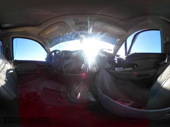 2007 Chevrolet Silverado 2500HD 1LT z VIN 1GCHK23697F510220, wystawiony jako IAAI lot #41341614 z przebiegiem 390 352 mil mil oraz . Historia ofert i sprzedaży dostępna na DreamBid. Obrazek 22.