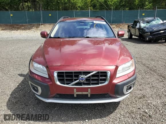 2008 Volvo XC70 with VIN YV4BZ982081004075, listed as a Copart auction lot 69100275 with 196,773 mi miles and Salvage title. Bid and sale history available at DreamBid. Image 5.