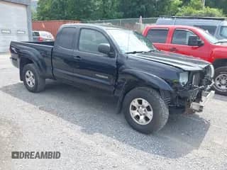 2005 Toyota Tacoma с VIN 5TEUU42N05Z033240, выставлен на аукционе IAAI как лот 42868257 с пробегом 203 198 миль миль и . История ставок и продаж доступна на DreamBid. Изображение 1.