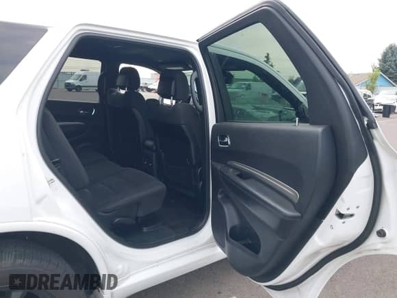 2018 Dodge Durango SXT with VIN 1C4RDJAG7JC176606, listed as a IAAI auction lot 43089991 with 90,038 mi miles and . Bid and sale history available at DreamBid. Image 8.