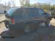 2000 Chevrolet Blazer LS с VIN 1GNCS18W1YK133766, выставлен на аукционе Copart как лот 76567944 с пробегом 289 839 миль миль и На запчасти • Non repairable. История ставок и продаж доступна на DreamBid. Изображение 3.