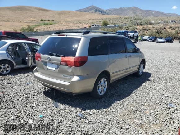 2005 Toyota Sienna LE with VIN 5TDBA23C25S045744, listed as a Copart auction lot 66894715 with 285,519 mi miles and Clean title. Bid and sale history available at DreamBid. Image 3.