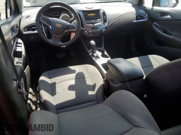 2019 Chevrolet Cruze LS с VIN 1G1BC5SM9K7134215, выставлен на аукционе Copart как лот 64667415 с пробегом 136 961 миль миль и Списание • Salvage title. История ставок и продаж доступна на DreamBid. Изображение 8.