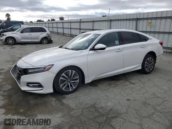 2020 Honda Accord Touring with VIN 1HGCV3F95LA001148, listed as a Copart auction lot 68575855 with 107,602 mi miles and Salvage title. Bid and sale history available at DreamBid. Image 1.