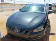 2016 Volvo S60 T5 Drive-E Premier z VIN YV126MFK4G2409957, wystawiony jako IAAI lot #41993257 z przebiegiem 102 420 mil mil oraz . Historia ofert i sprzedaży dostępna na DreamBid. Obrazek 12.