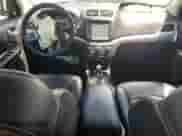 2016 Dodge Journey Crossroad z VIN 3C4PDCGG1GT228254, wystawiony jako Copart lot #61853005 z przebiegiem Nie podano mil oraz Szkoda całkowita • Salvage title. Historia ofert i sprzedaży dostępna na DreamBid. Obrazek 8.