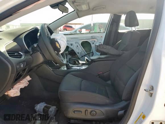 2023 Chevrolet Malibu LT z VIN 1G1ZD5ST1PF204631, wystawiony jako Copart lot #66305375 z przebiegiem Nie podano mil oraz Szkoda całkowita • Salvage title. Historia ofert i sprzedaży dostępna na DreamBid. Obrazek 7.