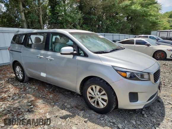 2017 Kia Sedona L z VIN KNDMA5C13H6284071, wystawiony jako Copart lot #66113925 z przebiegiem 80 057 mil mil oraz Szkoda całkowita • Salvage title. Historia ofert i sprzedaży dostępna na DreamBid. Obrazek 4.
