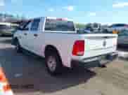 2017 Ram 1500 Tradesman z VIN 1C6RR7KT0HS813715, wystawiony jako IAAI lot #41534606 z przebiegiem 104 510 mil mil oraz . Historia ofert i sprzedaży dostępna na DreamBid. Obrazek 3.