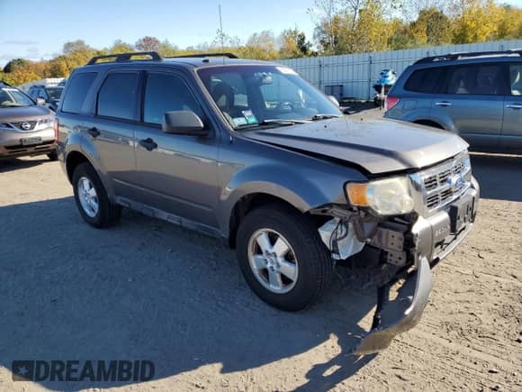 2011 Ford Escape XLT с VIN 1FMCU9D75BKB92063, выставлен на аукционе Copart как лот 86871665 с пробегом 145 360 миль миль и Чистый • Clean title. История ставок и продаж доступна на DreamBid. Изображение 4.
