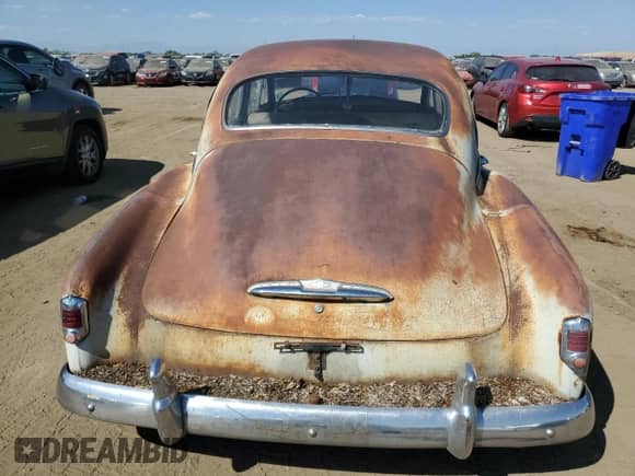 1952 Chevrolet Malibu с VIN KAA323617, выставлен на аукционе Copart как лот 70732004 с пробегом 70 622 миль миль и На запчасти • Non repairable. История ставок и продаж доступна на DreamBid. Изображение 6.