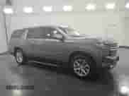 2023 Chevrolet Suburban Premier с VIN 1GNSKFKD7PR418834, выставлен на аукционе Copart как лот 81667065 с пробегом 62 886 миль миль и Чистый • Clean title. История ставок и продаж доступна на DreamBid. Изображение 4.