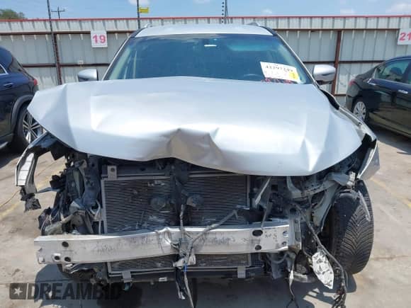 2017 Nissan Pathfinder SV with VIN 5N1DR2MM0HC609840, listed as a IAAI auction lot 42297249 with 143,273 mi miles and . Bid and sale history available at DreamBid. Image 6.