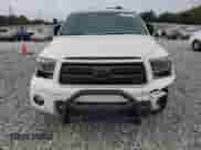 2010 Toyota Tundra с VIN 5TFUY5F18AX154990, выставлен на аукционе Copart как лот 82358065 с пробегом 292 085 миль миль и Чистый • Clean title. История ставок и продаж доступна на DreamBid. Изображение 5.