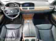 2007 BMW 7 Series 750Li z VIN WBAHN83557DT77336, wystawiony jako Copart lot #63240135 z przebiegiem 103 208 mil mil oraz Szkoda całkowita • Salvage title. Historia ofert i sprzedaży dostępna na DreamBid. Obrazek 8.