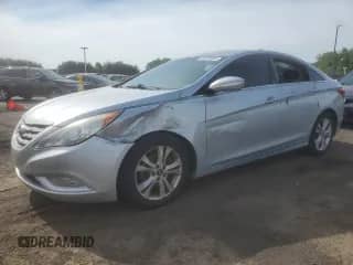 2011 Hyundai Sonata SE z VIN 5NPEC4AC9BH275014, wystawiony jako Copart lot #58378665 z przebiegiem 171 275 mil mil oraz Szkoda całkowita • Salvage title. Historia ofert i sprzedaży dostępna na DreamBid. Obrazek 1.