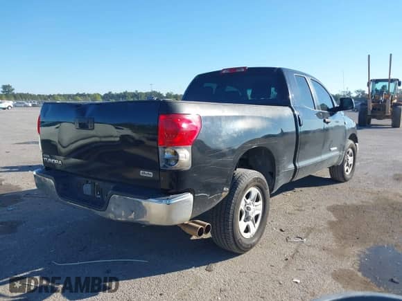 2008 Toyota Tundra z VIN 5TBRT54148S459113, wystawiony jako IAAI lot #43473949 z przebiegiem 145 326 mil mil oraz . Historia ofert i sprzedaży dostępna na DreamBid. Obrazek 4.
