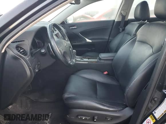 2009 Lexus IS 250 z VIN JTHCK262995031306, wystawiony jako Copart lot #86285155 z przebiegiem Nie podano mil oraz Szkoda całkowita • Salvage title. Historia ofert i sprzedaży dostępna na DreamBid. Obrazek 7.