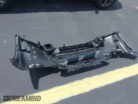 2022 Lexus IS 350 F Sport with VIN JTHGZ1B25N5055075, listed as a IAAI auction lot 42719147 with 41,381 mi miles and . Bid and sale history available at DreamBid. Image 12.