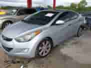 2012 Hyundai Elantra Limited z VIN KMHDH4AEXCU417274, wystawiony jako IAAI lot #43179736 z przebiegiem 146 671 mil mil oraz . Historia ofert i sprzedaży dostępna na DreamBid. Obrazek 2.