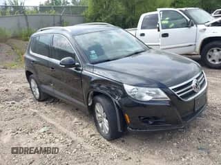 2009 Volkswagen Tiguan S with VIN WVGAV75NX9W545633, listed as a IAAI auction lot 42909374 with 112,798 mi miles and . Bid and sale history available at DreamBid. Image 1.