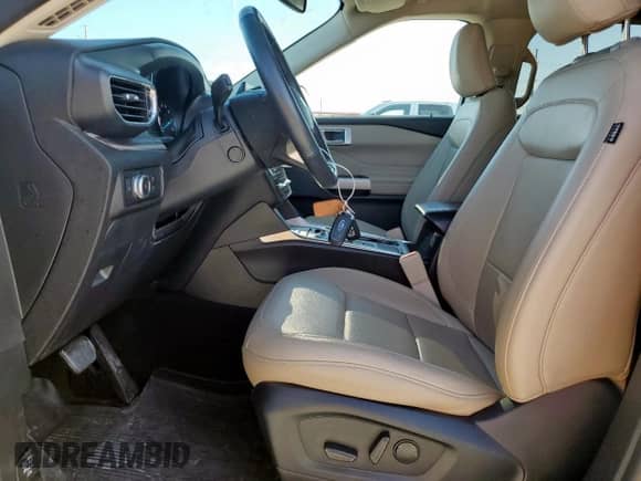 2021 Ford Explorer Limited z VIN 1FMSK7FH6MGC13875, wystawiony jako Copart lot #62504965 z przebiegiem 21 744 mil mil oraz Czysty tytuł • Clean title. Historia ofert i sprzedaży dostępna na DreamBid. Obrazek 7.