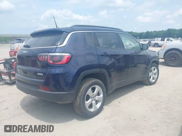 2019 Jeep Compass Latitude with VIN 3C4NJDBB2KT652939, listed as a IAAI auction lot 39583288 with 62,636 mi miles and . Bid and sale history available at DreamBid. Image 4.
