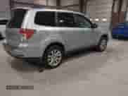 2012 Subaru Forester X Premium z VIN JF2SHADC9CH448112, wystawiony jako IAAI lot #43592598 z przebiegiem 105 556 mil mil oraz . Historia ofert i sprzedaży dostępna na DreamBid. Obrazek 4.