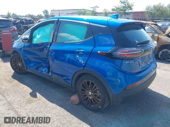 2023 Chevrolet Bolt EV 2LT с VIN 1G1FX6S07P4187996, выставлен на аукционе IAAI как лот 42688834 с пробегом 47 417 миль миль и . История ставок и продаж доступна на DreamBid. Изображение 3.