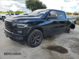 2020 Ram 1500 Limited z VIN 1C6RREHT2LN373872, wystawiony jako Copart lot #83773755 z przebiegiem 98 817 mil mil oraz Szkoda całkowita • Salvage title. Historia ofert i sprzedaży dostępna na DreamBid. Obrazek 1.