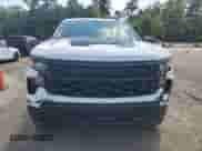 2024 Chevrolet Silverado 1500 Custom Trail Boss z VIN 3GCUDCE89RG392815, wystawiony jako Copart lot #70260445 z przebiegiem 29 021 mil mil oraz Szkoda całkowita • Salvage title. Historia ofert i sprzedaży dostępna na DreamBid. Obrazek 5.