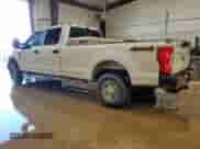 2019 Ford F-250 XL with VIN 1FT7W2B60KEC69082, listed as a Copart auction lot 72031715 with 195,244 mi miles and Clean title. Bid and sale history available at DreamBid. Image 2.