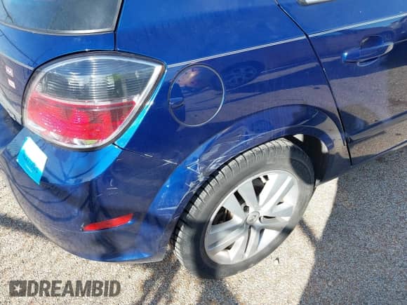 2008 Saturn Astra XR with VIN W08AT671585047593, listed as a IAAI auction lot 43513210 with 143,543 mi miles and . Bid and sale history available at DreamBid. Image 6.