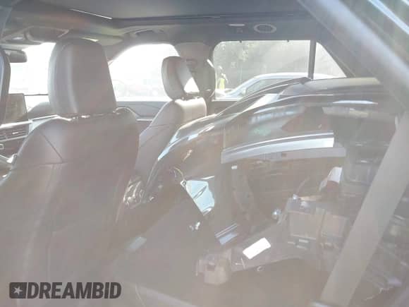 2025 Ford Explorer Platinum z VIN 1FMWK8HCXSGA72671, wystawiony jako IAAI lot #43292145 z przebiegiem 7 504 mil mil oraz . Historia ofert i sprzedaży dostępna na DreamBid. Obrazek 8.