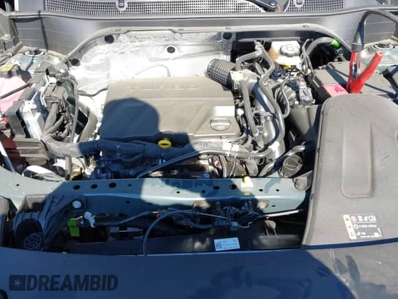 2025 Chevrolet Trax LT with VIN KL77LHEP9SC287590, listed as a IAAI auction lot 43280758 with 1,728 mi miles and . Bid and sale history available at DreamBid. Image 10.