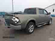 2013 Ram 1500 Big Horn z VIN 1C6RR7LTXDS623817, wystawiony jako IAAI lot #41445664 z przebiegiem 133 271 mil mil oraz . Historia ofert i sprzedaży dostępna na DreamBid. Obrazek 4.