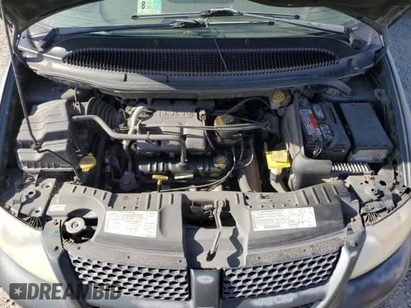 2001 Dodge Caravan SE with VIN 2B4GP44G51R133625, listed as a Copart auction lot 57094385 with 183,069 mi miles and Clean title. Bid and sale history available at DreamBid. Image 12.