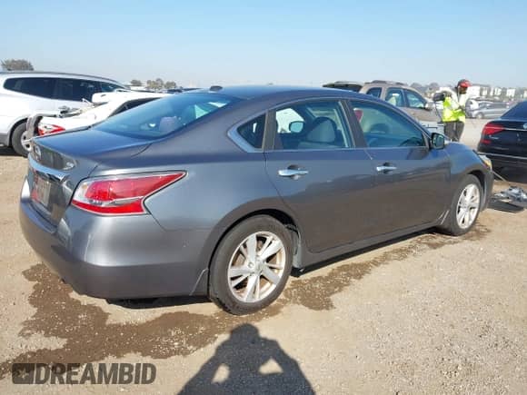 2015 Nissan Altima S z VIN 1N4AL3AP2FC115673, wystawiony jako IAAI lot #43544184 z przebiegiem 155 507 mil mil oraz . Historia ofert i sprzedaży dostępna na DreamBid. Obrazek 4.