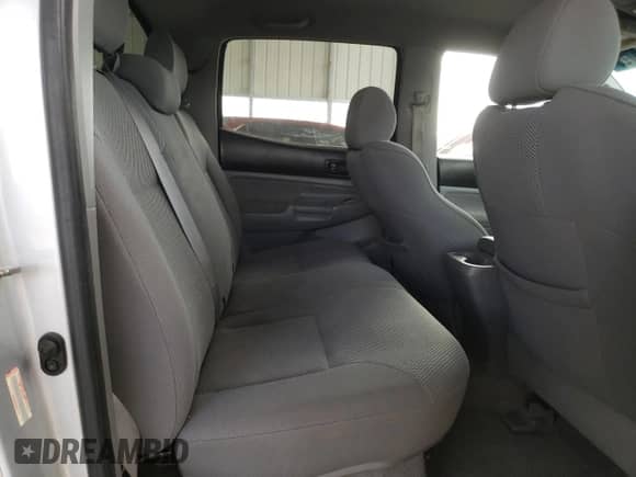 2007 Toyota Tacoma z VIN 3TMLU42N97M011152, wystawiony jako Copart lot #85270725 z przebiegiem 226 305 mil mil oraz Szkoda całkowita • Salvage title. Historia ofert i sprzedaży dostępna na DreamBid. Obrazek 10.