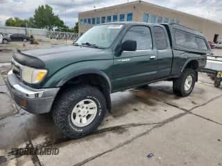 2000 Toyota Tacoma с VIN 4TAWN72N3YZ676085, выставлен на аукционе Copart как лот 81598095 с пробегом 204 233 миль миль и Списание • Salvage title. История ставок и продаж доступна на DreamBid. Изображение 1.