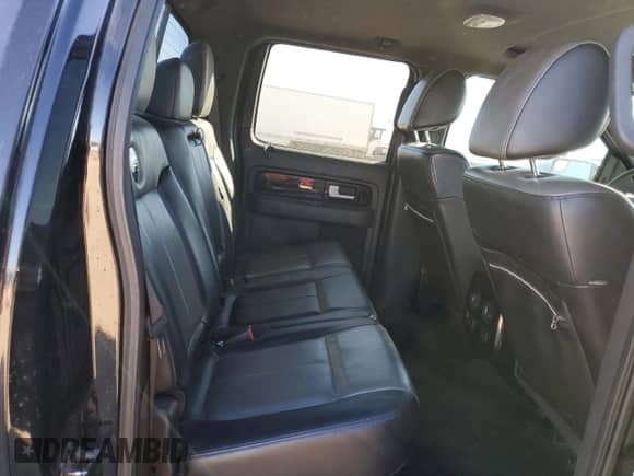 2011 Ford F-150 Lariat с VIN 1FTFW1C65BFC64569, выставлен на аукционе Copart как лот 77402134 с пробегом 209 299 миль миль и Списание • Salvage title. История ставок и продаж доступна на DreamBid. Изображение 10.