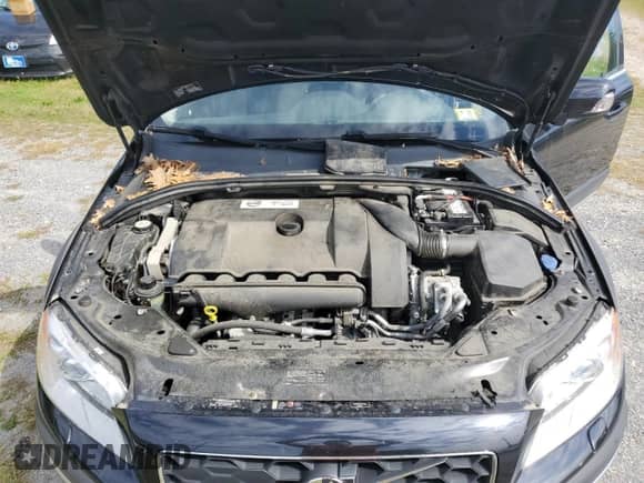 2015 Volvo XC70 T6 Platinum z VIN YV4902NMXF1217568, wystawiony jako Copart lot #80940985 z przebiegiem 113 105 mil mil oraz Czysty tytuł • Clean title. Historia ofert i sprzedaży dostępna na DreamBid. Obrazek 7.