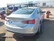 2019 Chevrolet Malibu LT с VIN 1G1ZD5ST3KF172936, выставлен на аукционе IAAI как лот 42950389 с пробегом 82 560 миль миль и . История ставок и продаж доступна на DreamBid. Изображение 4.