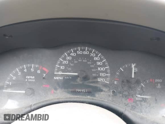 2005 Chevrolet Malibu Classic with VIN 1G1ND52F15M217784, listed as a IAAI auction lot 42697862 with 144,451 mi miles and . Bid and sale history available at DreamBid. Image 7.