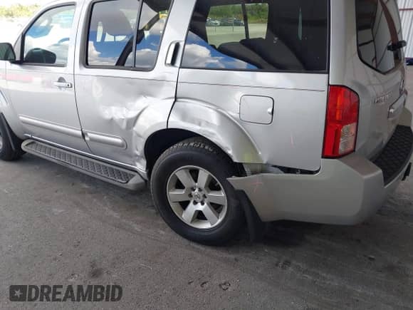 2011 Nissan Pathfinder S с VIN 5N1AR1NN3BC616549, выставлен на аукционе IAAI как лот 41548708 с пробегом 217 169 миль миль и . История ставок и продаж доступна на DreamBid. Изображение 6.